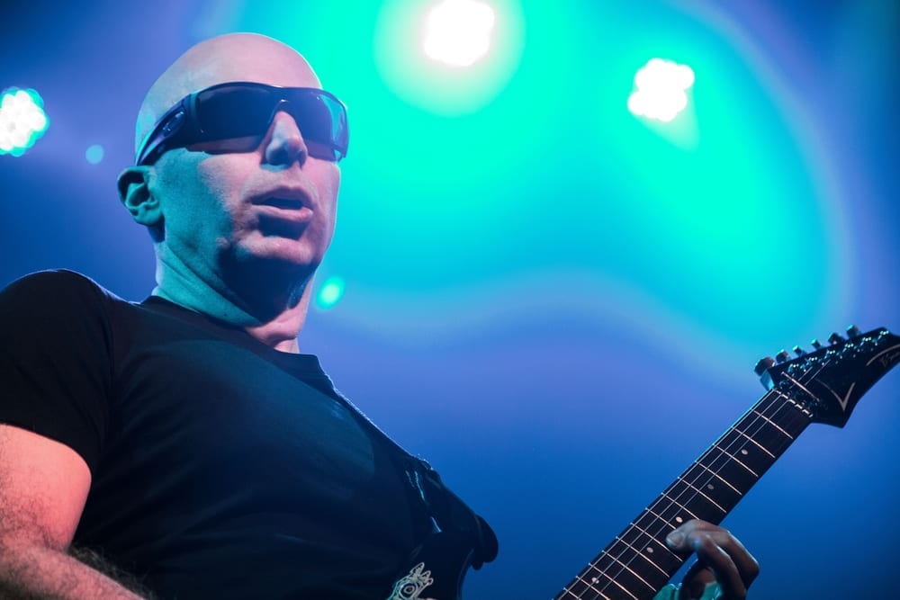 Joe Satriani explica por qué se rehusa a hacer transmisiones en vivo durante la cuarentena